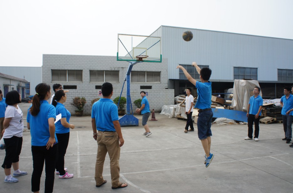 公司举办“悦享中秋,情系壳宝”中秋活动 赢胜橡塑举办“悦享中秋,情系壳宝”中秋活动